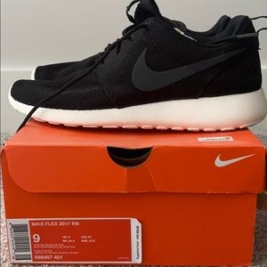 Nike Flex 2017 RN